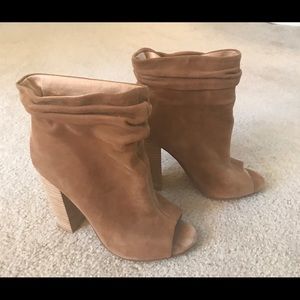 Chinese laundry open toe booties!